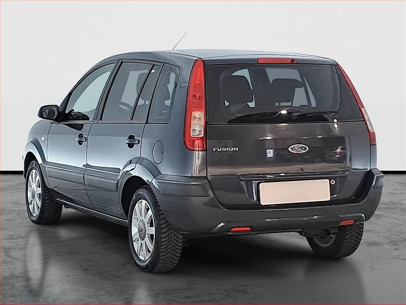 Ford Fusion (2007) 1.4, po STK, slušný stav - fotka 4 z 17