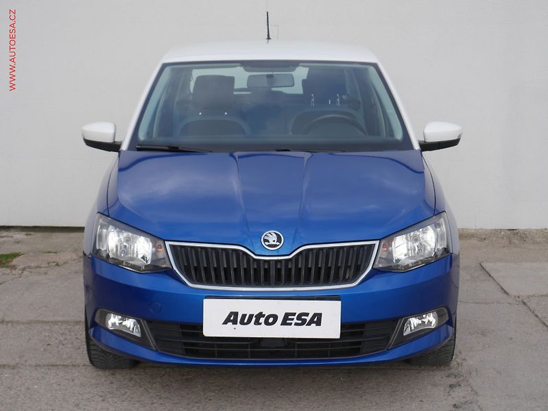 Škoda Fabia (2015) 1.2 TSi, Ambition, výhřev sed - fotka 2 z 16