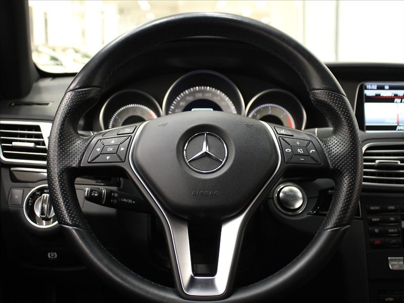Mercedes-Benz Třídy E 350CDI LED 149tkm.ČR   3,0 - fotka 9 z 24
