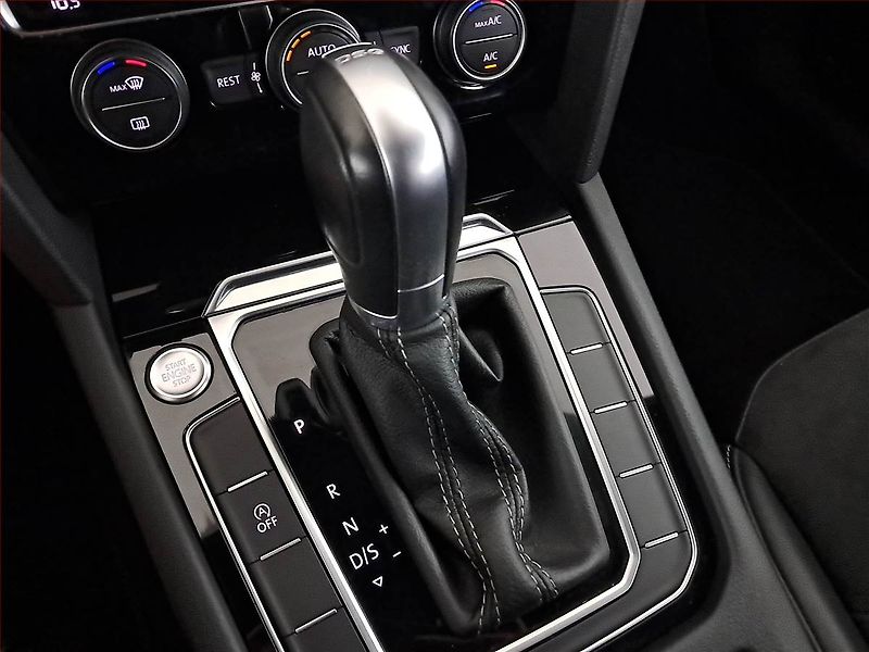 Volkswagen Arteon (2018) R-line 2.0 TDI - fotka 17 z 19