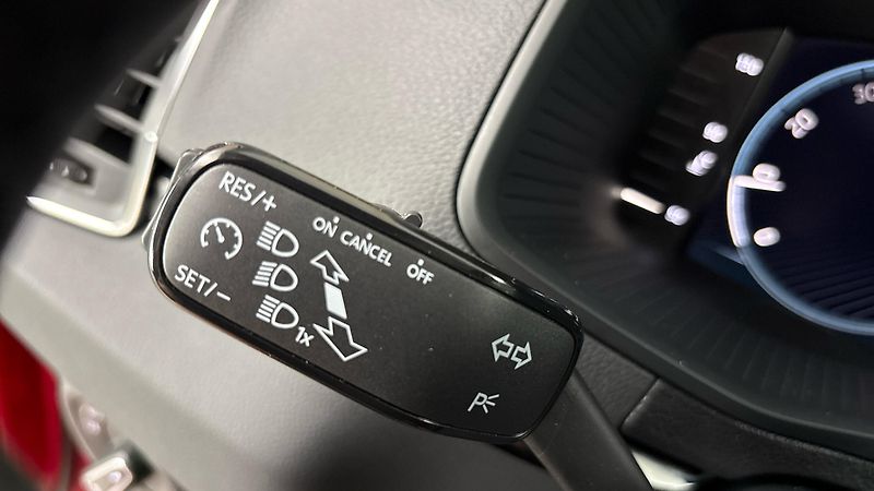 Škoda Karoq 2.0 TDI Style - fotka 14 z 28