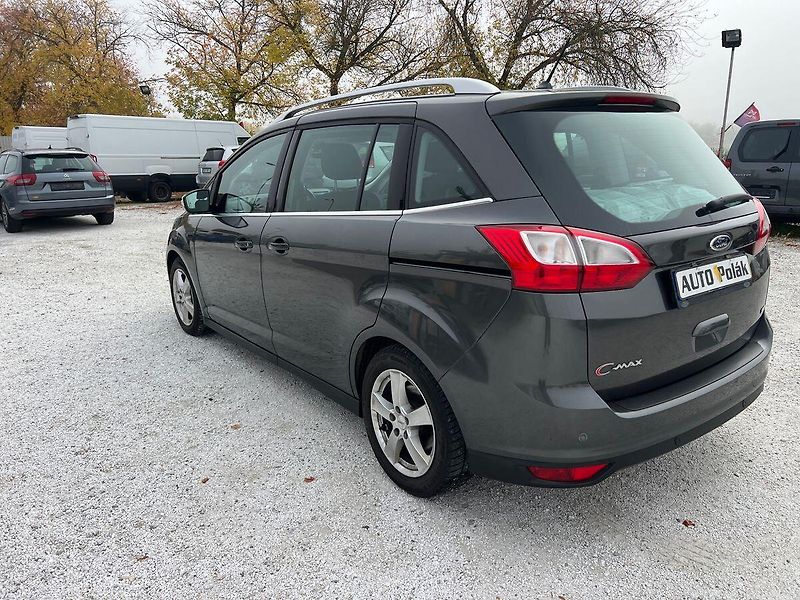 Ford C-MAX 1,5 i - fotka 14 z 16