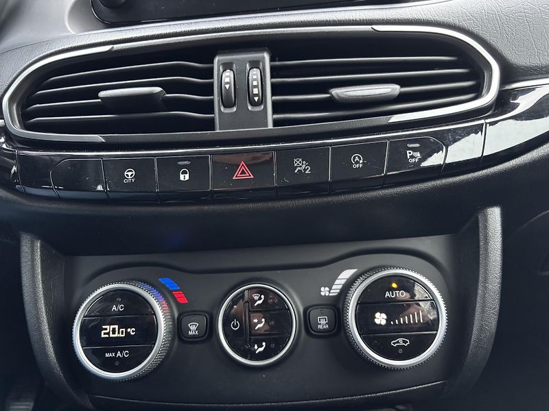 Fiat Tipo (2021) 1.6 MultiJet, 96kW, ČR - fotka 16 z 18