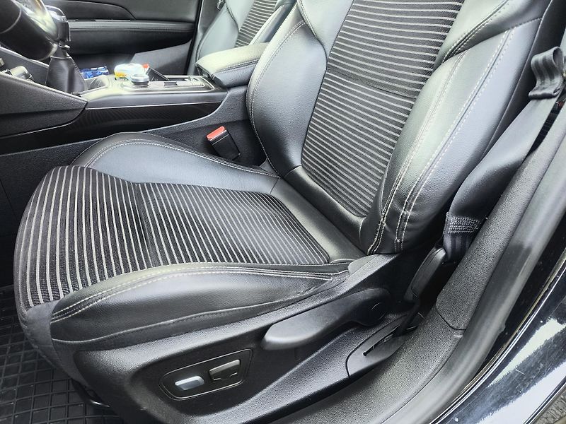 Renault Talisman (2016) 1.6 TDCi 96KW/ČR/NAVI/LED/HEAD - fotka 22 z 45