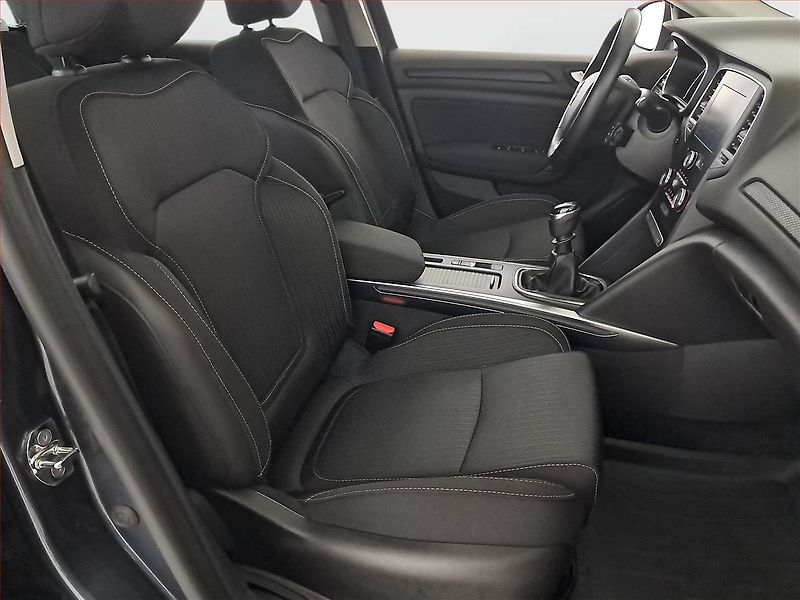 Renault Mégane (2019) 1.3 TCe, Serv.kniha, Navi - fotka 9 z 18