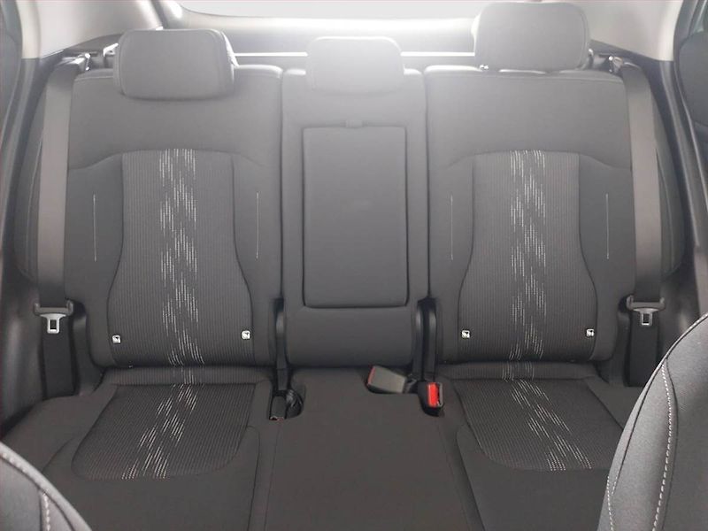 Kia Sportage (2026) 1.6 T-GDI, Ad. tempomat - fotka 10 z 22