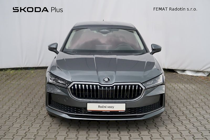 Škoda Superb (2025) L&K 2.0 TDI 142 kW 4x4 DSG - fotka 4 z 28