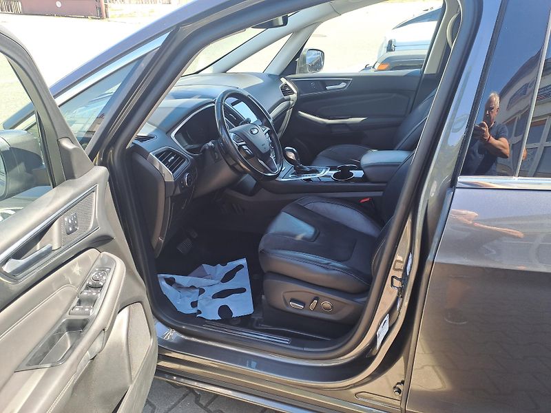 Ford S-MAX (2017) 2,0 TDCi 132 kW 4X4 AUTOMAT  - fotka 9 z 35