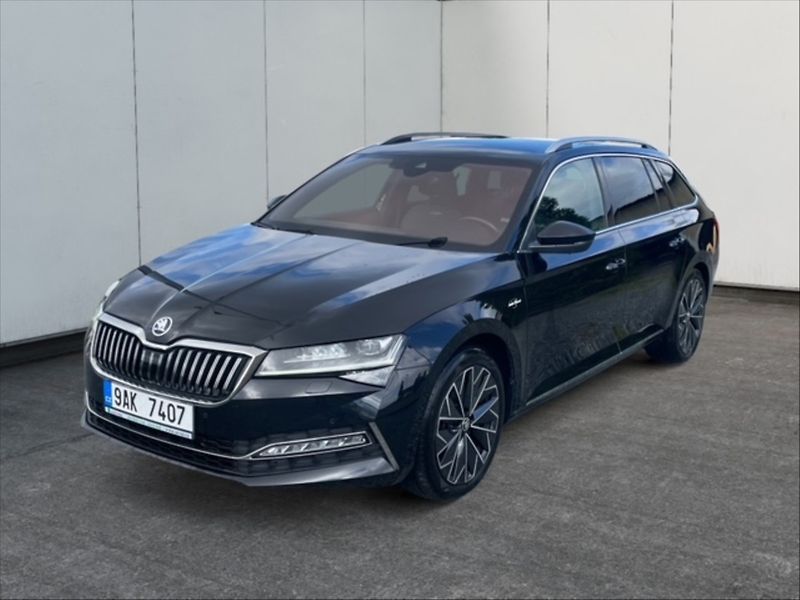 Škoda Superb 2,0 TDI Laurin&Klement 4x4 DSG - fotka 3 z 11