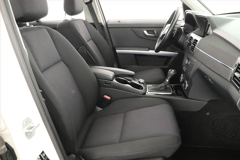Mercedes-Benz GLK (2009) 350 CDI, 4X4, Automat - fotka 7 z 15