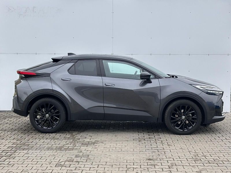 Toyota C-HR 2,0 HEV e-CVT GR Sport - fotka 8 z 29