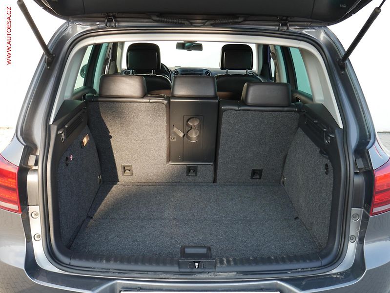 Volkswagen Tiguan (2014) 2.0 TDi 4x4, 1.maj, Navi - fotka 7 z 21