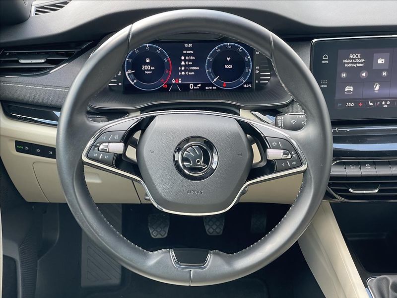 Škoda Octavia 1,5 TSI Style LED+PDC - fotka 8 z 23