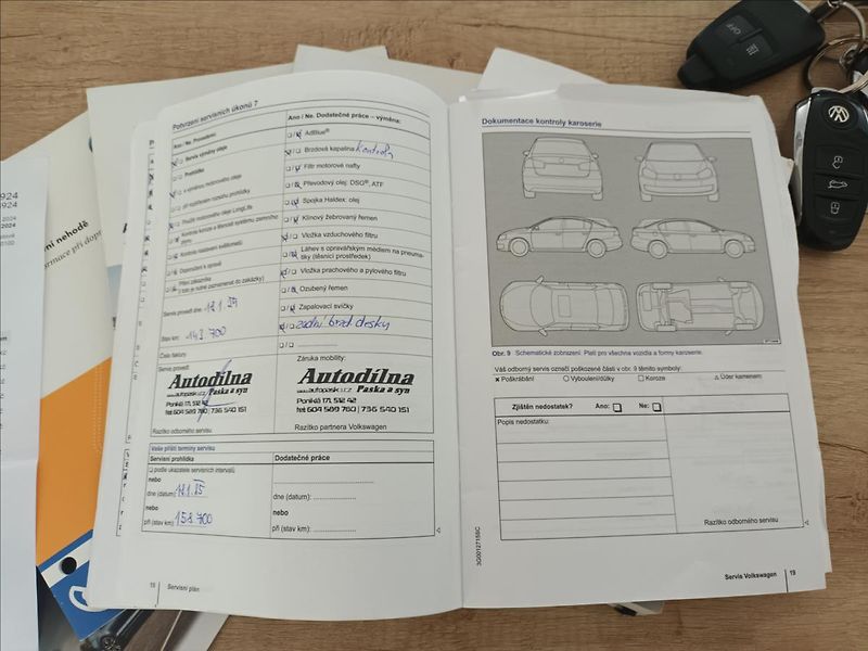 Volkswagen Touareg 3,0 TDI 193Kw,R-Line,ČR,TAŽNÉ, - fotka 46 z 50