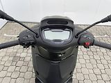 Piaggio (2025) Beverly 300 S E5 - náhled 9