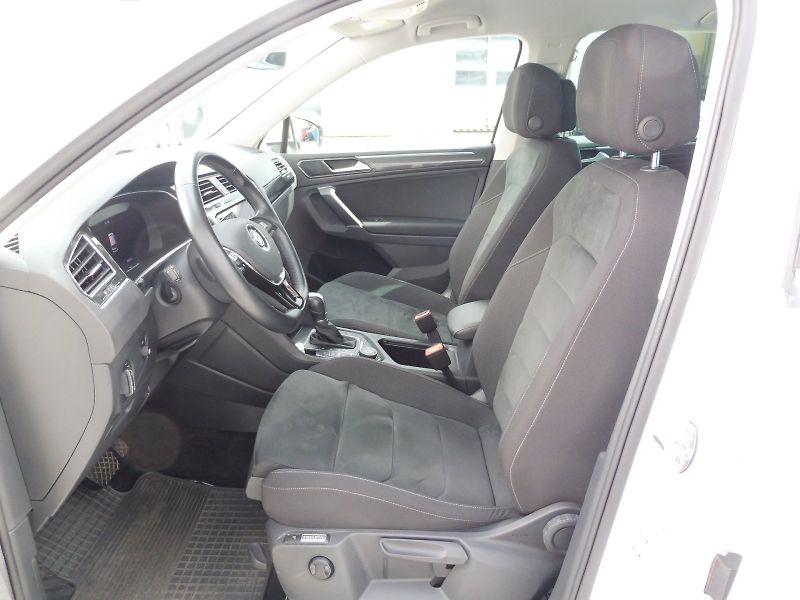 Volkswagen Tiguan (2017) Highline 2,0 TDI 140kW DSG 4MO - fotka 7 z 27
