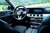 Mercedes-Benz Třídy E (2019) E220d - náhled 9