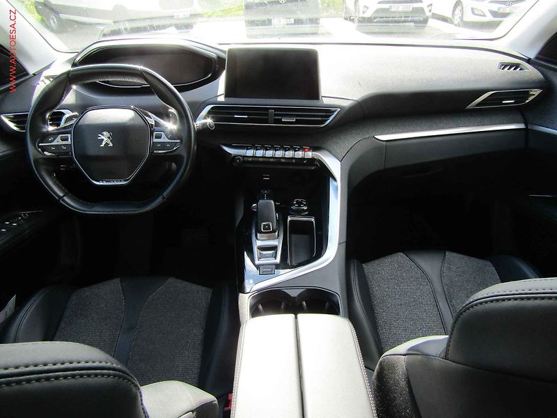 Peugeot 3008 (2019) 1.5HDi, 2.maj,ČR, AT, navi - fotka 8 z 17