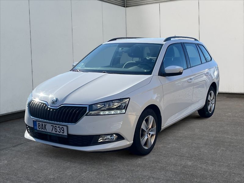 Škoda Fabia 1,0 TSI 81 Ambition - fotka 3 z 11