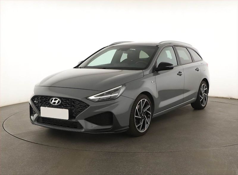 Hyundai i30 (2023) N-Line 1.5 T-GDI - fotka 2 z 20