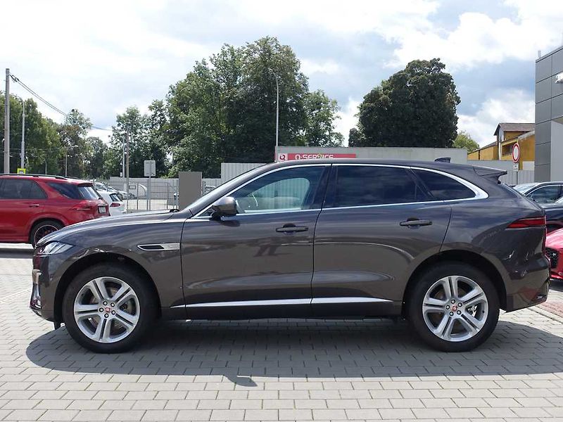 Jaguar F-Pace 2,0 R-Dynamic SE D200 4x4 - fotka 3 z 43