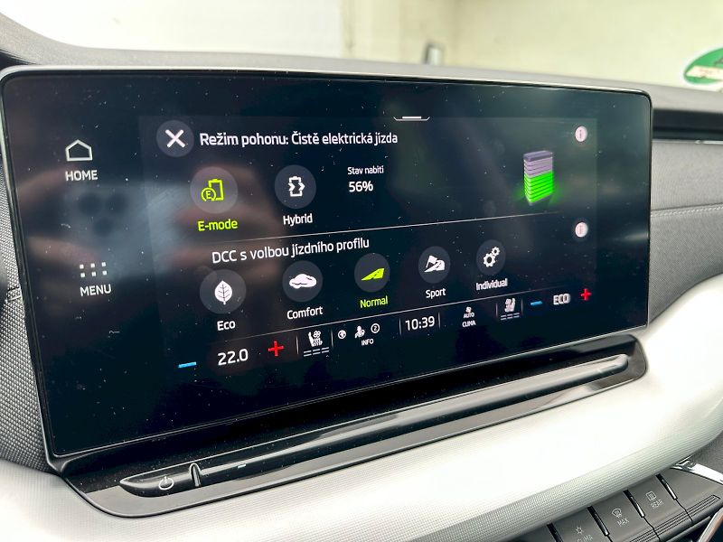 Škoda Octavia (2022) 1.4 TSI iV 150 kW DSG Style Co - fotka 18 z 23