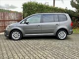 Volkswagen Touran 1,6 TDi / KLIMA / 7MÍST / DSG - náhled 1