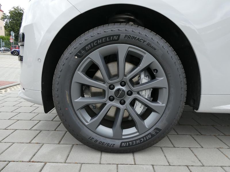 Land Rover Range Rover Sport (2026) 3,0 Dynamic SE D250 - fotka 2 z 39