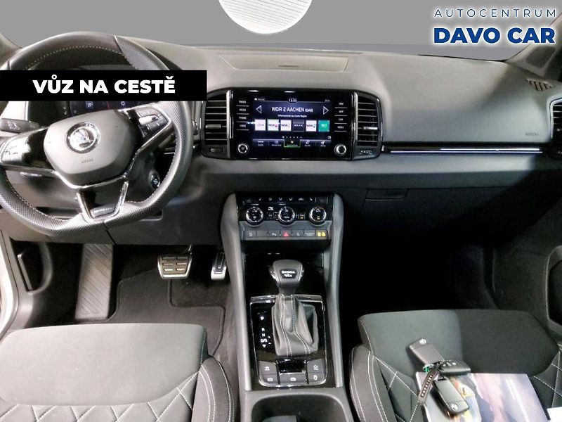 Škoda Karoq 2,0 TSI 140kW Sportline 4x4 DP - fotka 3 z 10
