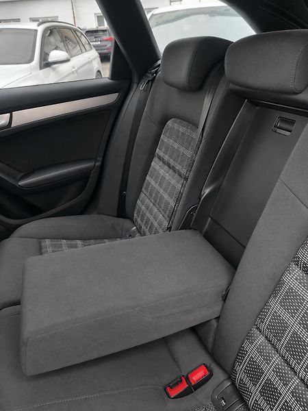 Audi A4 Avant (2014) AUDI A4 AVANT 2.0 TDI 100 kW  - fotka 10 z 12