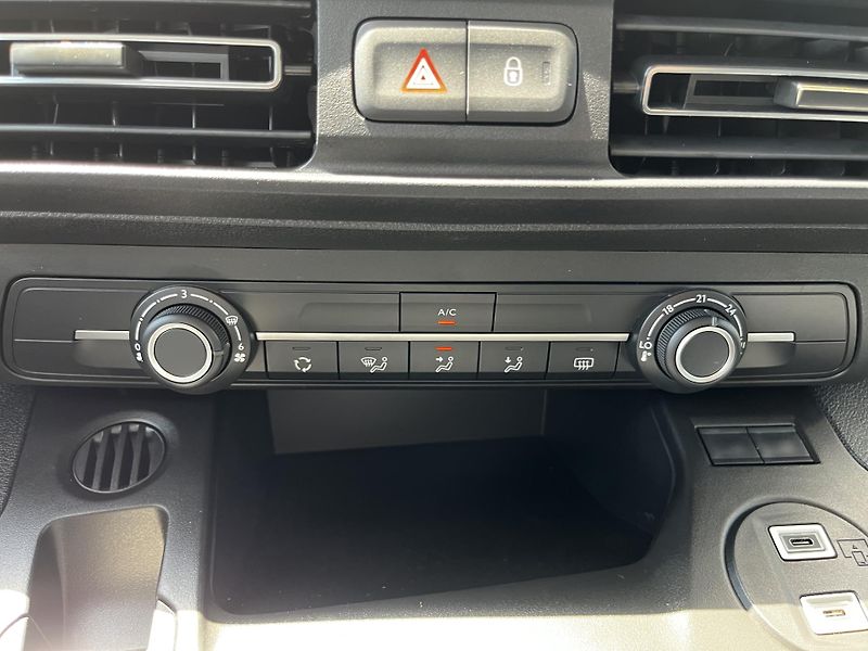 Citroën Berlingo (2026) YOU PROFI Diesel 100k Manual - fotka 14 z 26