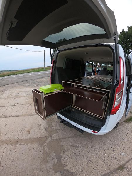 Ford Tourneo Custom (2020) TITANIUM L2 2.0 96kW, odpočet, - fotka 29 z 38