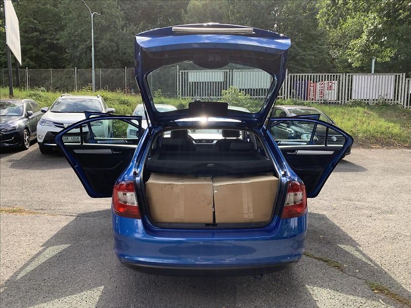Škoda Rapid 1,0 TSI 81KW AMB.,ČR,SERVISKA - fotka 17 z 19