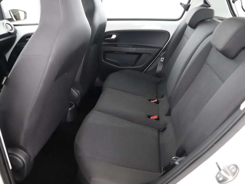Volkswagen up! 1.0MPI 48kW MOVE - fotka 10 z 24