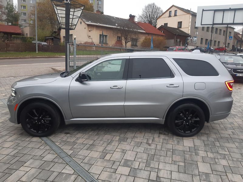 Dodge Durango (2018) 3,6L V6 GT 4x4, 7míst, ALU 20´ - fotka 12 z 37