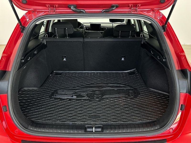 Kia Ceed Kombi - fotka 10 z 26