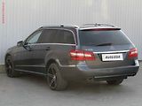 Mercedes-Benz Třídy E (2010) 3.0 CDi E 350 4Matic, ČR - náhled 6