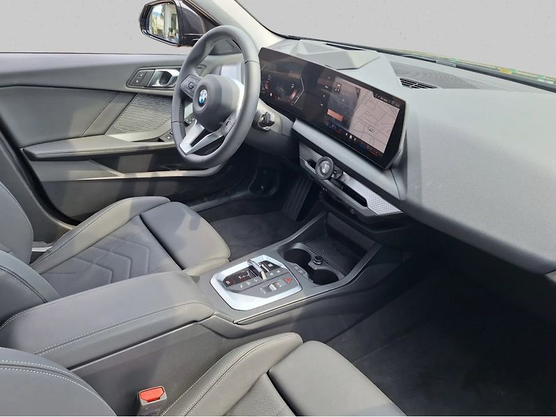 BMW Řada 1 116 AT Driving Assistant Pro - fotka 3 z 5