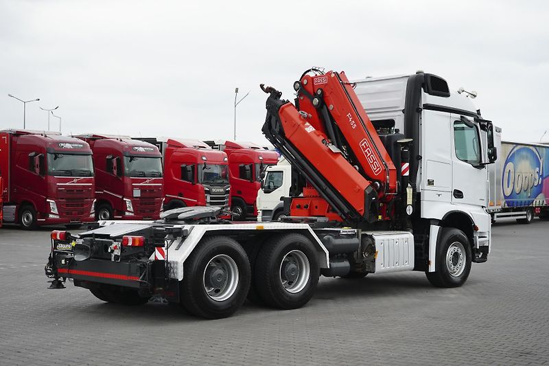 Mercedes-Benz (2018) AROCS / 2651 / 6 X 4 / FASSI F - fotka 8 z 68