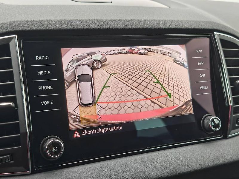 Škoda Karoq Style 7DSG 1,5TSI - fotka 16 z 26