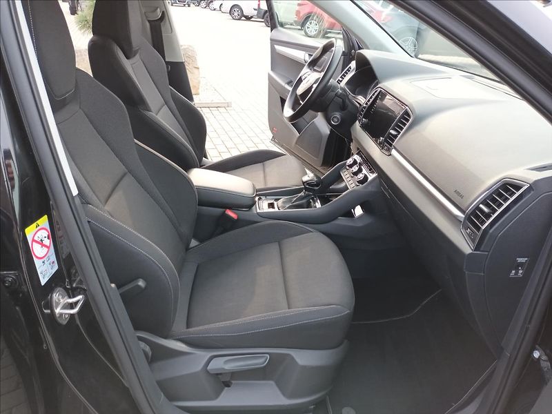 Škoda Karoq 1,5 TSI,110KW,DSG,RADAR - fotka 22 z 41