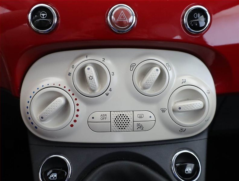 Fiat 500 (2016) 1.2, Serv.kniha - fotka 11 z 17