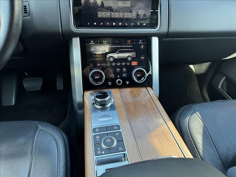 Land Rover Range Rover 4,4 SDV8 Autobiography AWD DPH - fotka 26 z 38