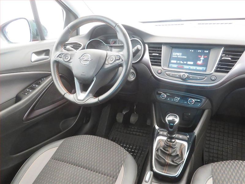 Opel Crossland X (2020) Innovation 1.2 Turbo - fotka 7 z 16