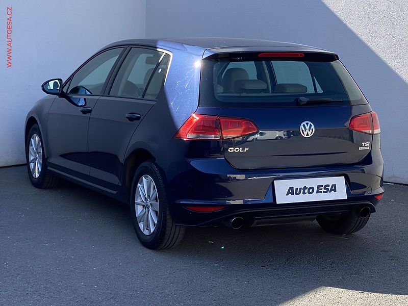 Volkswagen Golf (2013) 1.2TSi, ČR, servis.kniha, LED - fotka 6 z 16