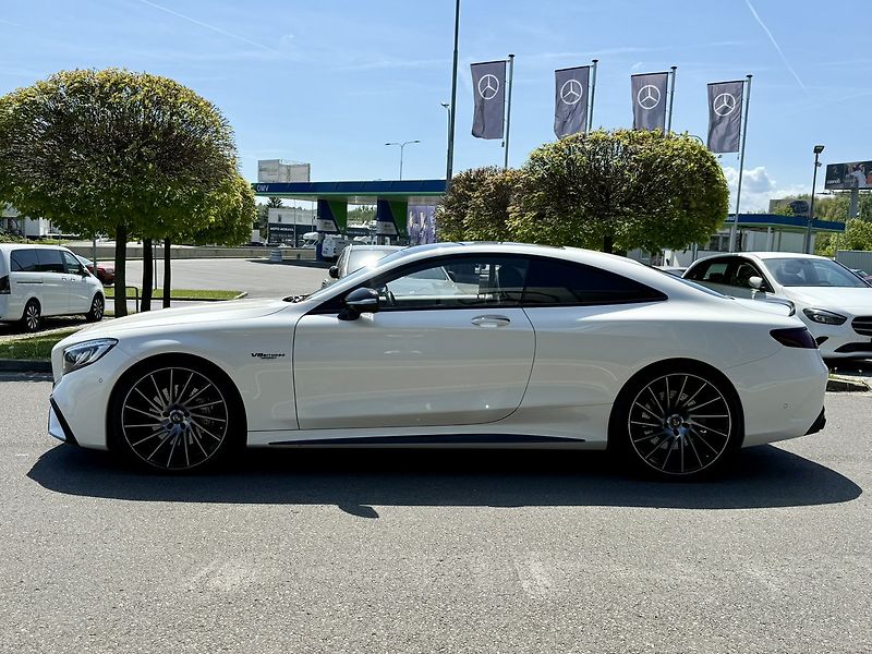 Mercedes-Benz Třídy S (2017) 500 4MATIC kupé - fotka 5 z 57