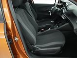 Peugeot 2008 (2022) Active 1.2 PureTech - náhled 9