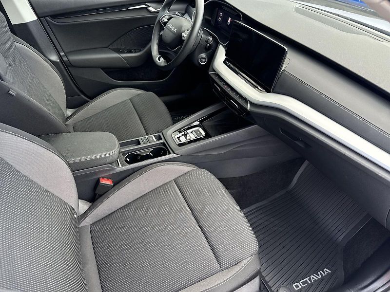 Škoda Octavia (2026) Combi 1.5 TSI DSG Selection - fotka 9 z 32