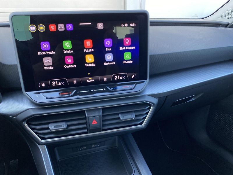 Seat Leon 1,5 e-TSI 85 kW Style DSG - fotka 15 z 26