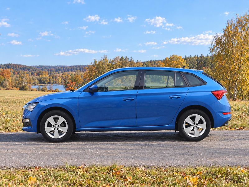 Škoda Scala 1,0 TSI 85kW CZ Klima - fotka 4 z 22